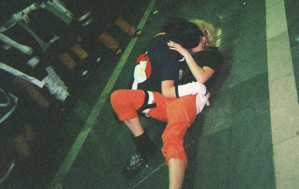Sasuke and Naruto Kissing by ~Tsukiakari-Hana on deviantART