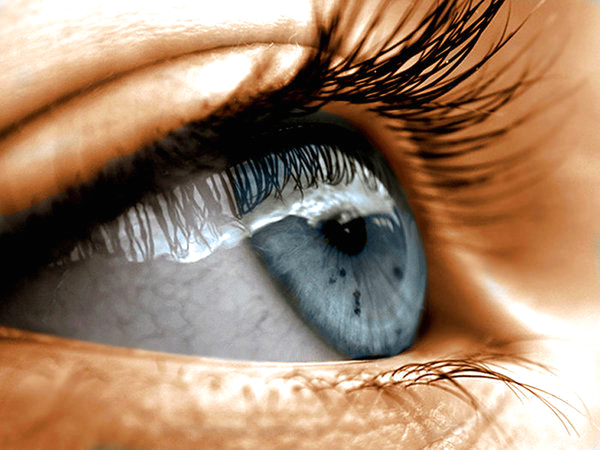 http://fc04.deviantart.net/fs13/f/2007/078/3/0/Sad_Eyes_Never_Lie_by_FS600.jpg