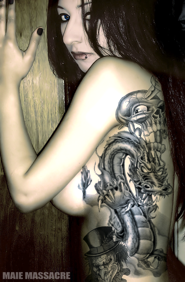 nude side tattoos of maie