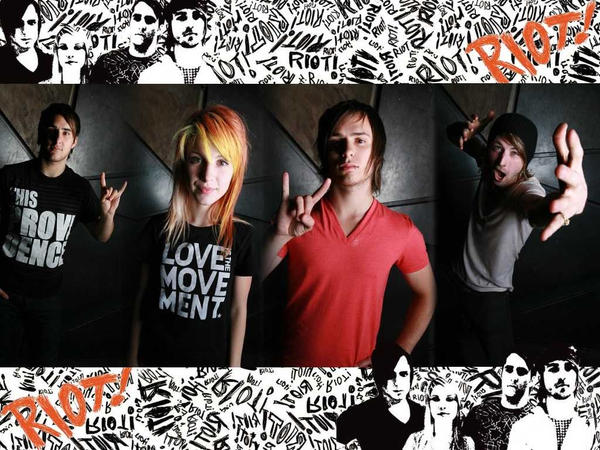 Paramore Riot Wallpaper by DehRuiz on deviantART