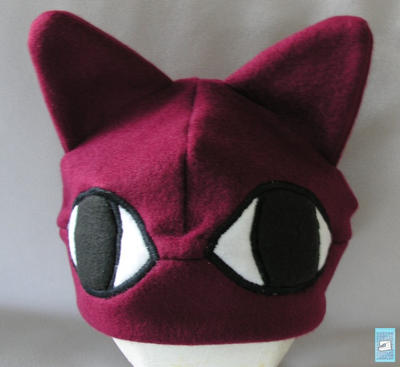 Nikon E8800 on Burgundy Cat Hat By  Chihuahua Yip On Deviantart