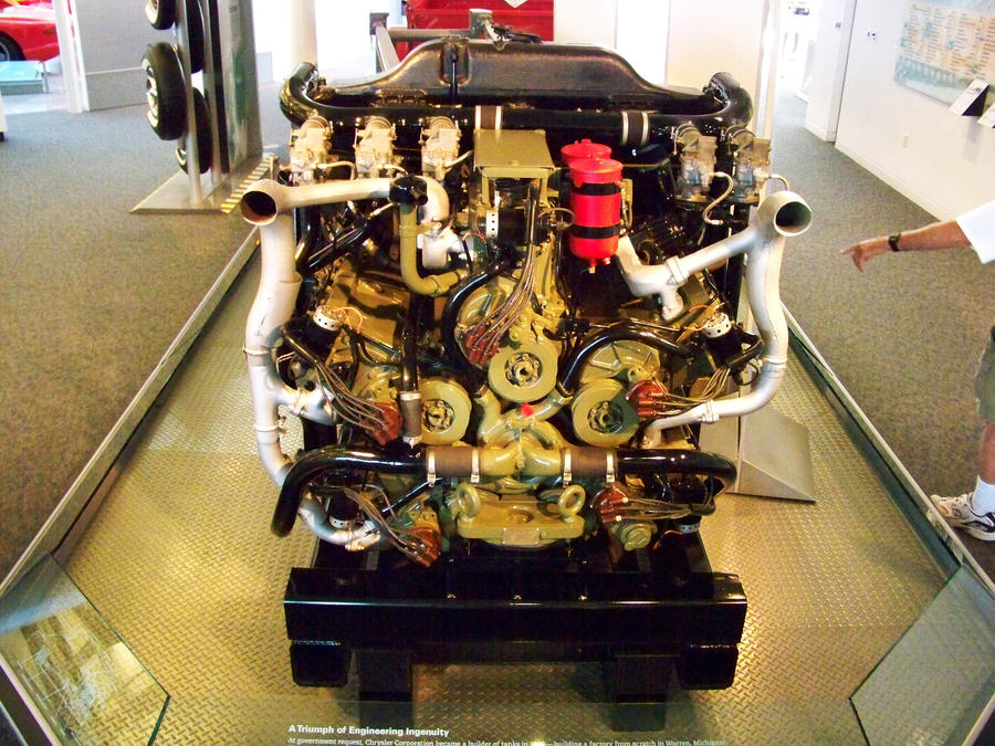 Chrysler 30 cylinder tank engine #1
