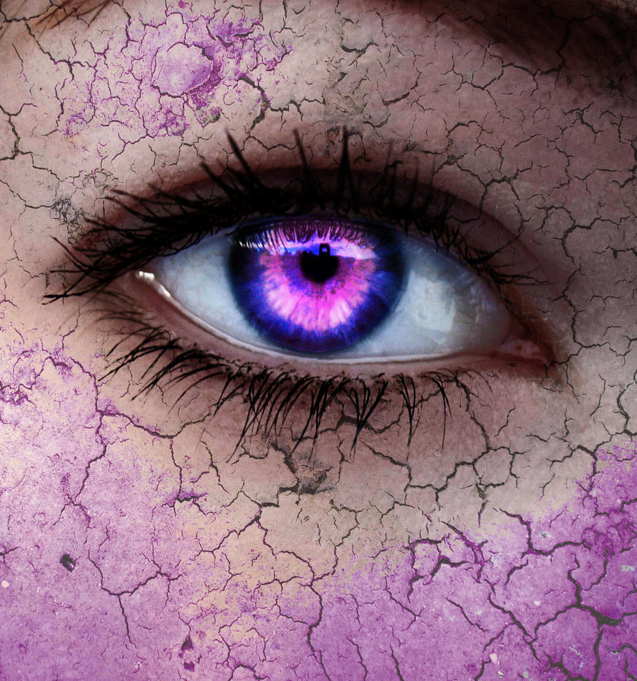 purple_eye_by_noreaja-d3c9xwh.jpg
