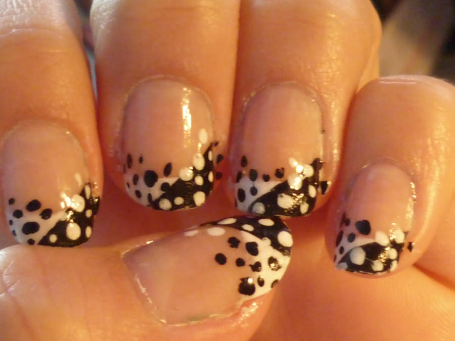 Black and white dots nail art by AnnaS8D on DeviantArt