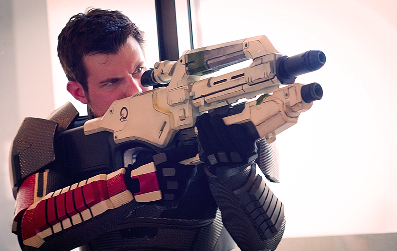 mass_effect_cosplay_photoshoot___dragoncon_by_swoz-d5dobay.png