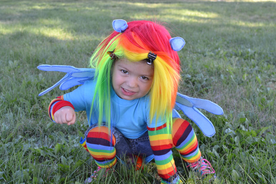 [Obrázek: rainbow_dash__my_little_pony_friendship_...5dpk5e.jpg]