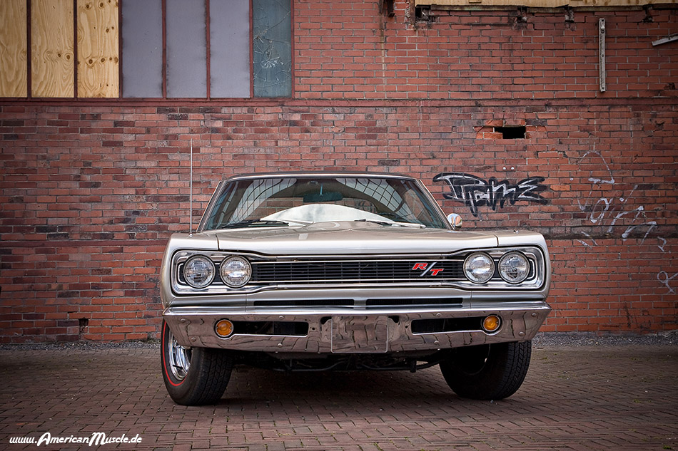 1969_Dodge_Coronet_R_T_by_AmericanMuscle