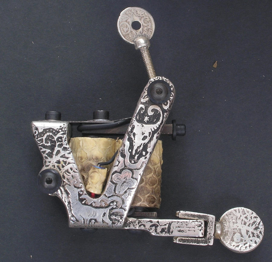 casted silver tattoo machine by ~SkinDiggers on deviantART