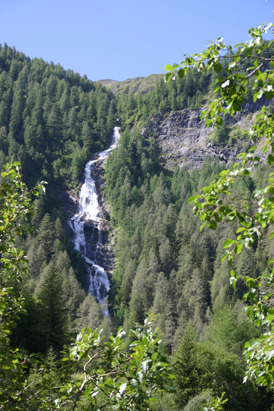 waterfall by judeyy d53wk84