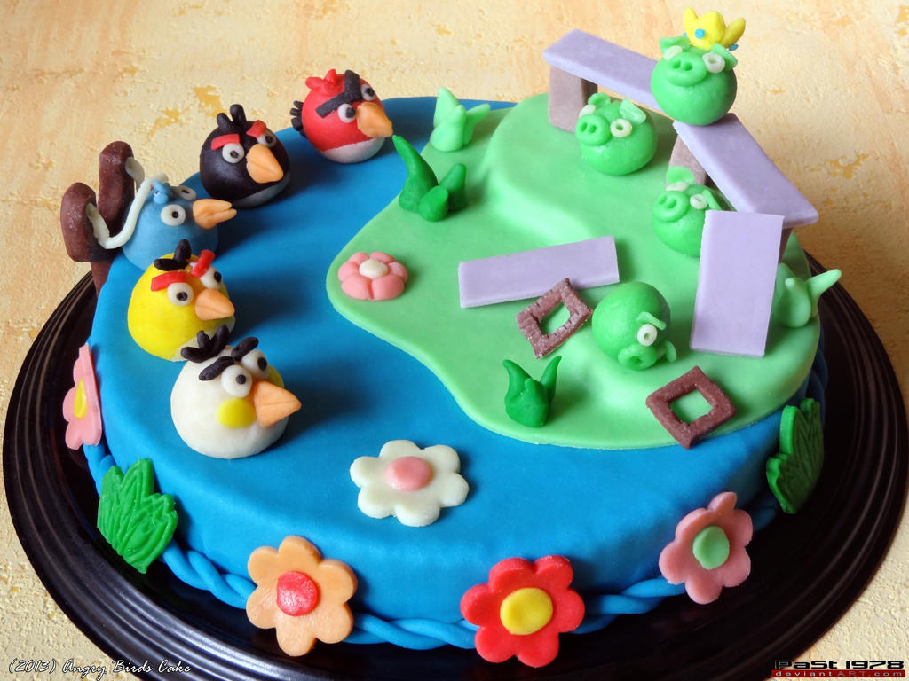 Angry Birds Cake by PaSt1978