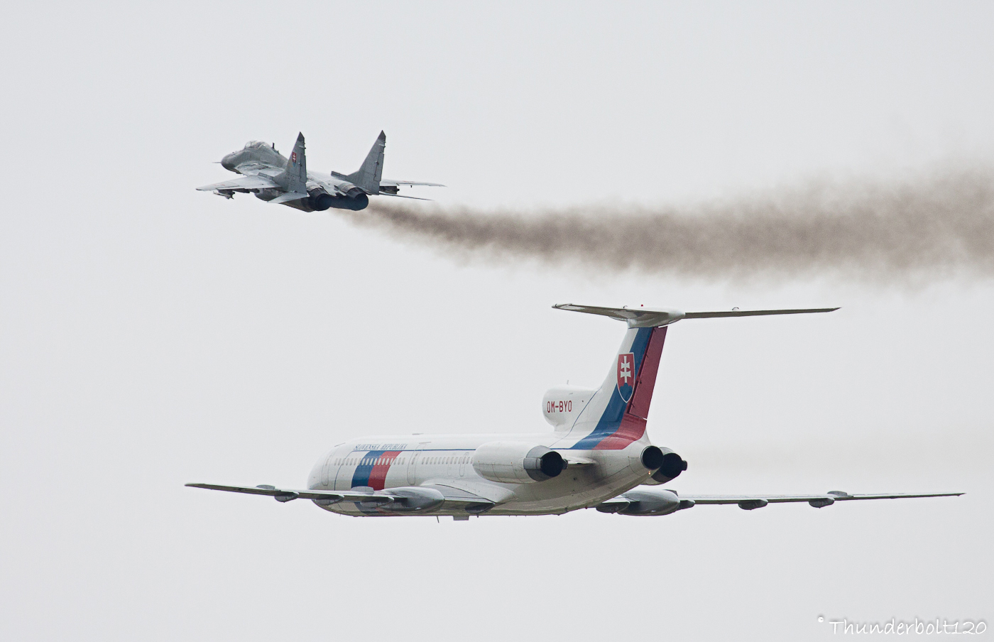 Tu-154M and Mig-29AS