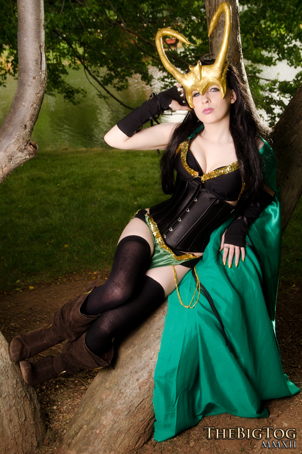 Cosplay Hotties Featuring Huntress Emma Frost And Loki