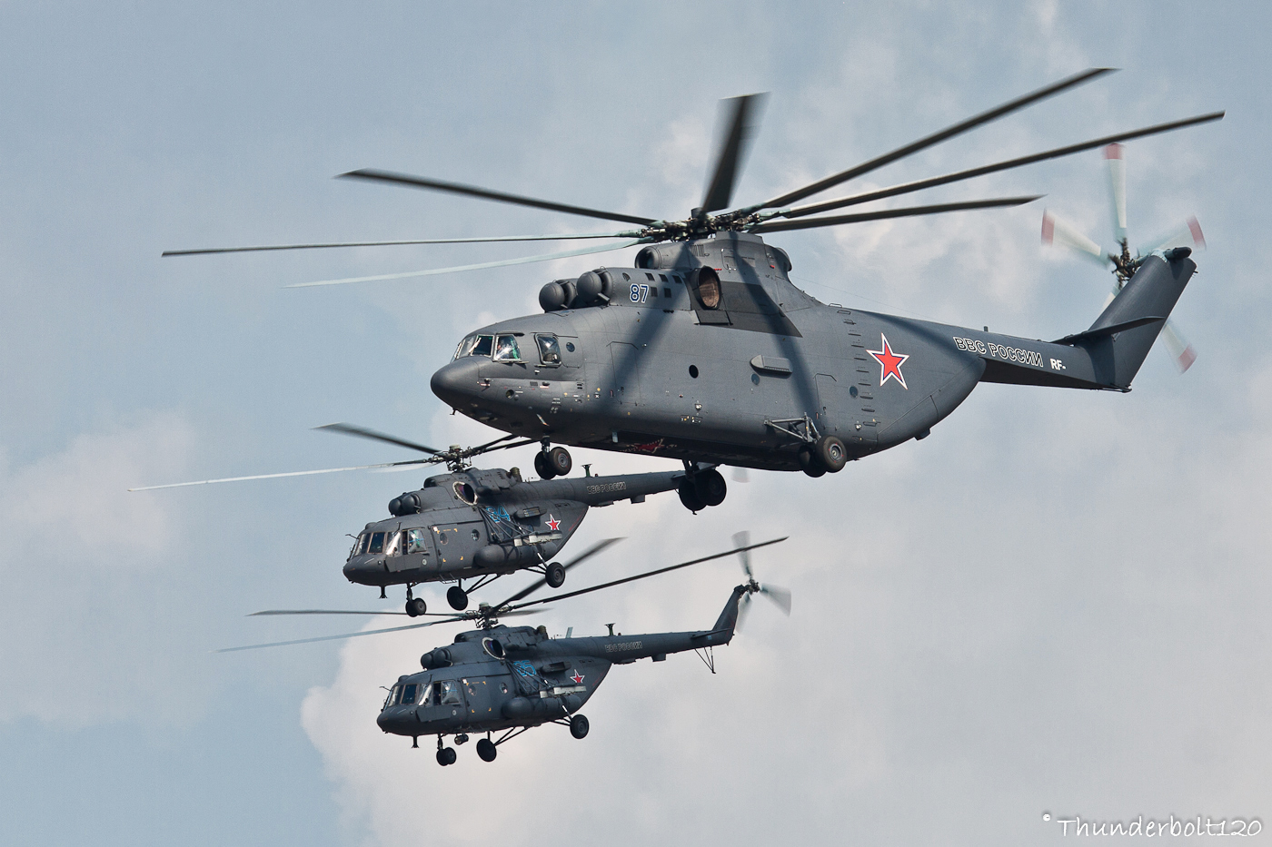 Mi-26 and 2x Mi-17
